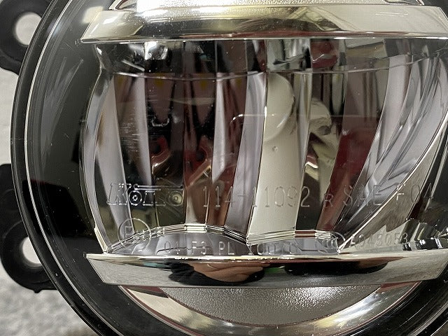 スペーシア カスタム/フレア MK53S/MM53S 純正 右 フォグランプ/LED ダイハツ/トヨタ/ホンダ/スバル/スズキ 汎用 KOITO 114-11092(139925)