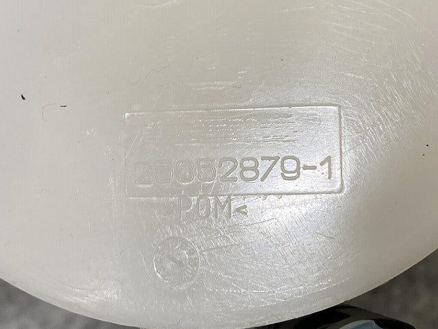 新品!X3 E83 フューエルポンプ 6 767 947 16117159604 BMW(140163)
