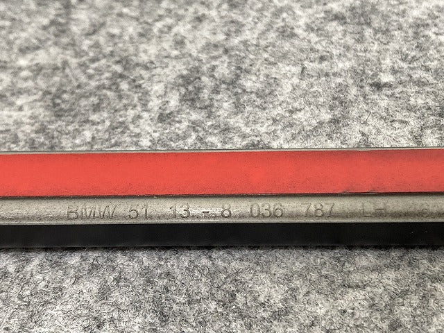 新品!X5 E70/2007-2013 純正 左 フロント ドア モール/プロテクター 51.13-8 036 787 51137903857 未塗装 BMW(140266)