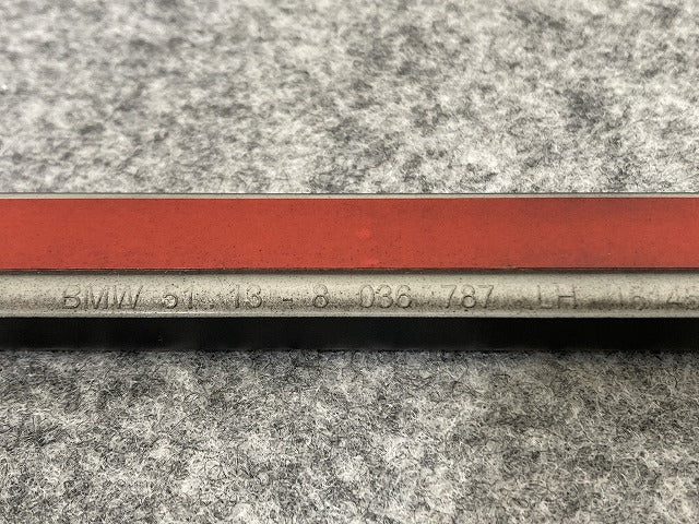 新品!X5 E70/2007-2013 純正 左 フロント ドア モール/プロテクター 51.13-8 036 787 51137903857 未塗装 BMW(140269)