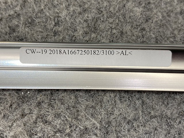 新品!GLクラス X166 純正 左 フロント ドアアッパーモール A1667250182/3100 A1667250182 メッキ メルセデスベンツ(140444)