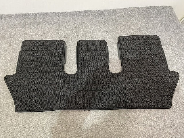 新品!フリード GB5/GB6 純正 フロア カーペット マット ブラック ホンダ(140513)