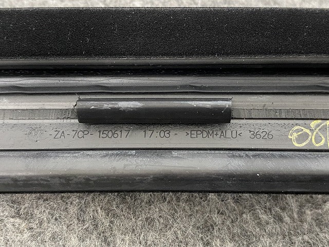 新品!ポロ/POLO 9N系 純正 左 フロント ウインドウ ガイド 150617 6Q4837431K5AP フォルクスワーゲン(140589)
