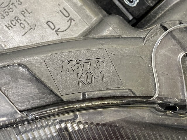 ヤリス KSP210/MXPA10/MXPA15 ハイブリッド/MXPH10/MXPH15 MXPH14/MXPH17 純正 右 ヘッドライト/刻印A5 K0-1 81130-K0010 トヨタ(141235)