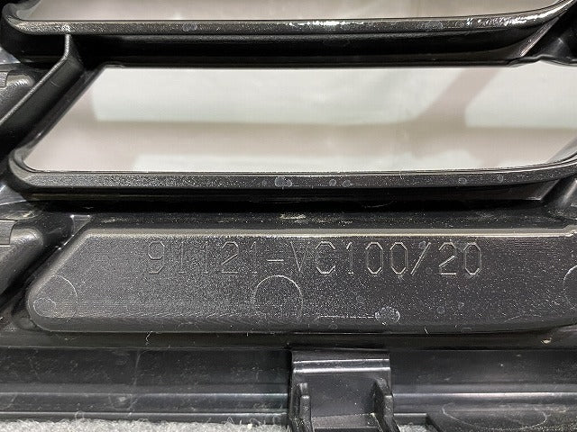 新品!レヴォーグ/LEVORG VN5/VNH 純正 フロント グリル/ラジエーターグリル 91121-VC100/20 P0017VC900TQ グレー メタリック(141446)