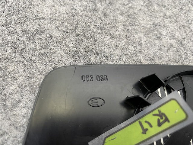 新品!ニュービートル 9C系/1999-2005 純正 右 ドアミラーレンズ 1C2857522H フォルクスワーゲン(141852)