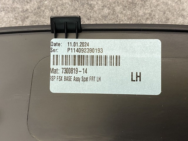 新品!ミニ F55/F56/F57 純正 左 フロント フェンダーアーチモール/オーバーフェンダー 5177 7 300 819 51777300819 素地 MINI(142378)