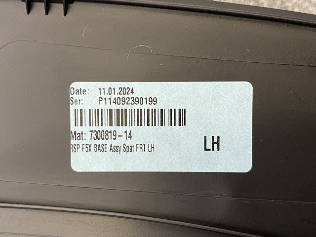 新品!ミニ F55/F56/F57 純正 左 フロント フェンダーアーチモール/オーバーフェンダー 5177 7 300 819 51777300819 素地 MINI(142381)
