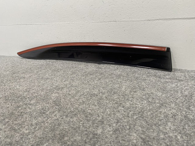 新品!3シリーズ/セダン /F30 左 リア バイザー 72602299507 BMW(142445)