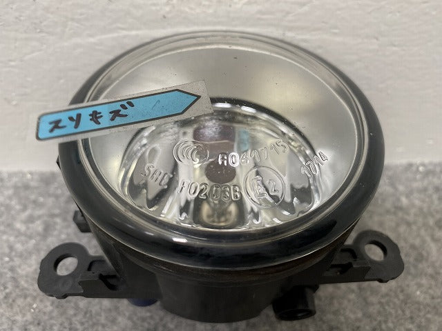 キャラバン NV350 E26 フォグランプ/フォグライト ハロゲン 26150 3XA0B VALEO 90049535 日産(142955)