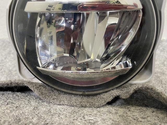 タントカスタム/ウェイク 純正 右 フォグランプ/フォグライト LED KOITO 114-11092 ダイハツ/トヨタ/ホンダ/スバル/スズキ 汎用(144217)
