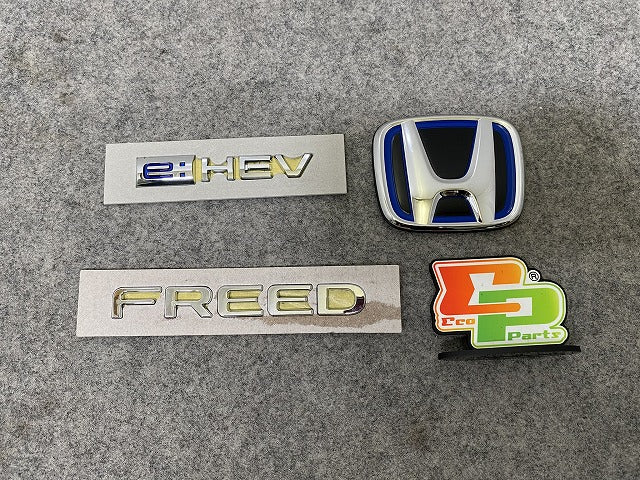 新車取り外し!フリード エアー/GT1/GT3 e:HEV/GT5/GT7 純正 エンブレム/オーナメント メッキ ホンダ(144390)