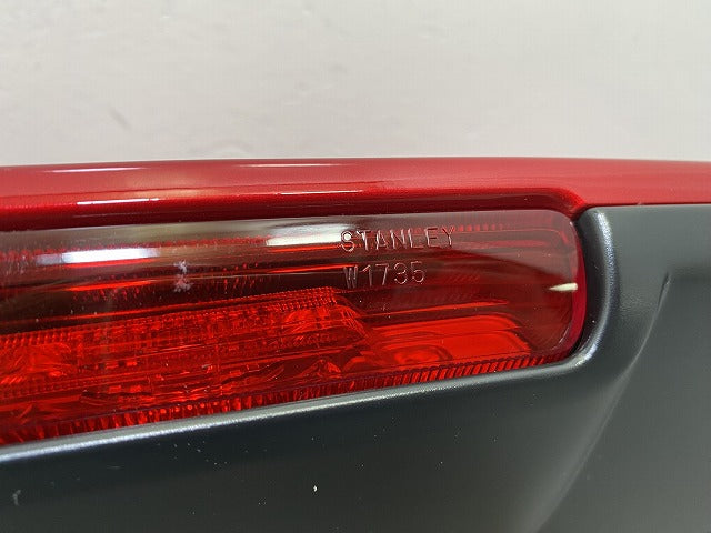 新車取り外し!ヴェゼル/VEZEL e:HEV RV3/RV4/RV5/RV6 純正 リア ルーフスポイラー/ウイング 74900-3M0 プレミアムクリスタルレッド(144713)