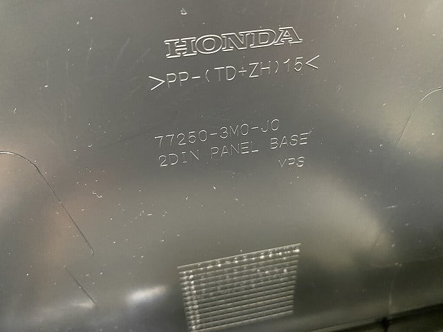 新車取り外し!ヴェゼル/VEZEL/ハイブリッド RV3/RV4/RV5/RV6 純正 オーディオパネル センターパネル インパネ 77250-3M0-J0(144913)