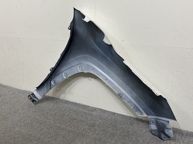 RAV4 ラブ4 MXAA52/MXAA54/AXAH52/AXAH54 左 フロント フェンダー ホワイトパールクリスタルシャイン 070 トヨタ(145037)