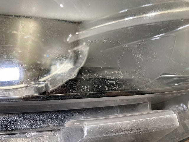 CX-5/CX5 KE2FW/KE2AW KE5FW/KE5AW KEEFW/KEEAW 後期 右 ヘッドライト/ランプ レベライザーLED STANLEY W2857 マツダ(145094)