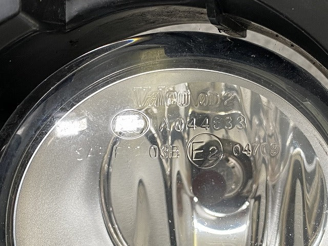 プリウス/アイシス 30系/ZVW30/ZGM10/15 純正 左 フォグランプ/フォグライト ハロゲン VALEO 0D-2/89210657 トヨタ(146081)
