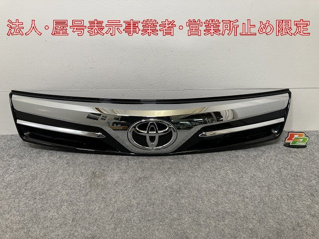 トヨタ 純正 M900A ルーミー フロントグリル ラジエーターグリル メッキ 素材色黒 53111-B1180（A-536） M900A M910A 純正 フロントグリルのYahoo!オークション(旧ヤフオク ルーミー純正フロントグリル アッパー