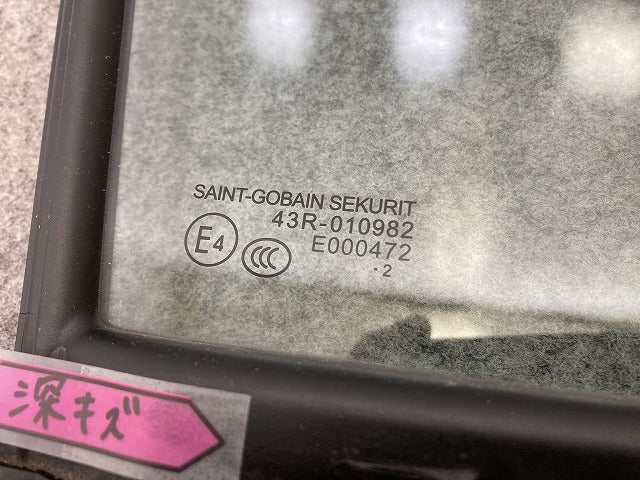 サクラ/SAKURA B6AW 純正 右 Aピラーガラス フロントピラーガラス/小窓ガラス 43R-010982 日産(146463)
