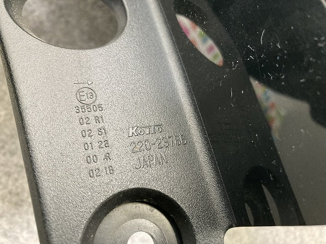 セレナ/ハイウェイスター C27/GFC27/GFNC27 e-POWER/HFC27 純正 後期 右 テールランプ/ライト/レンズ LED KOITO 220-23786 日産(146480)