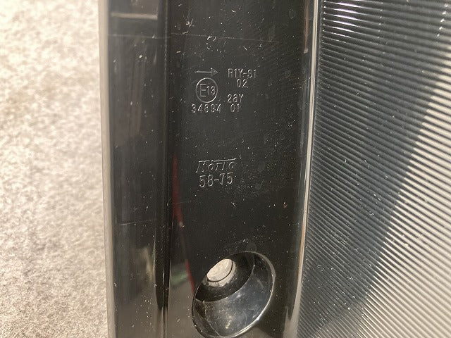 新品!アルファード 30系/AGH30W/AGH35W/GGH30W/GGH35W/AYH30W 純正 右 テールランプ/ライト/レンズ LED KOITO 58-75 トヨタ(146585)