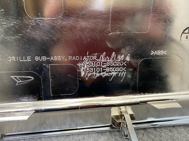 新品!ハイゼット/サンバー/ピクシス/トラック S500P/S510P/S500U 純正 フロント ガーニッシュ グリル 53101-B5020/53101-B5030(146668)