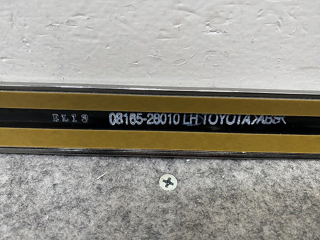 新品!ヴォクシー VOXY 80系/ZRR80W/ZRR85W ZRR80G/ZRR85G 純正 左 フロント ドア サイドウィンドゥモール 08165-28010 メッキ(146712)