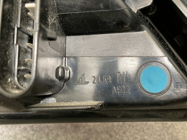 ジュリア 952 純正 右 テールランプ/ライト/レンズ LED AL Automotive Lighting 20602079 アルファロメオ(146788)