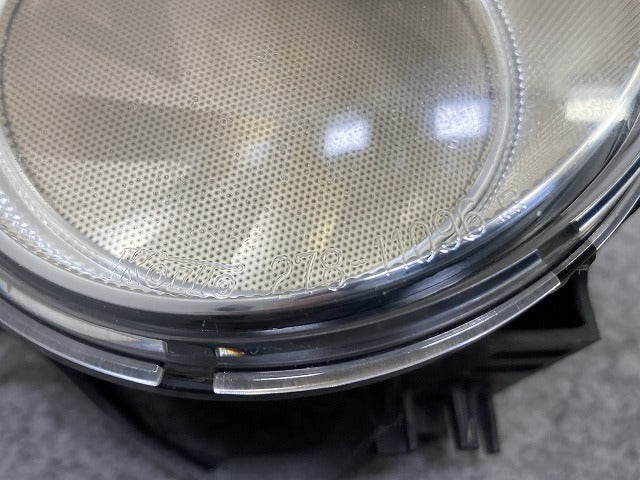 アクア/AQUA NHP10 純正 右 フォグランプ/フォグライト LED KOITO 278-11096 トヨタ(146833)