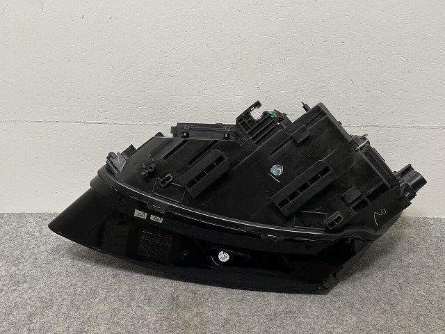 新品!Q5 8R系 2009-2012 純正 右 ヘッドライト/ランプ LED KOITO 10011-17075 8R0998030A アウディ(146952)