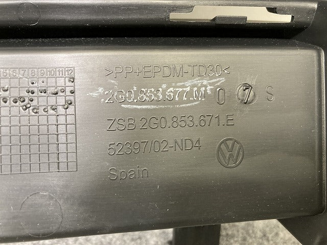新品!ポロ/POLO AW系/AWCHZ/AWDAD 純正 フロント バンパー グリル 2G0.853.677.M 2G0853677M9B9 素地 フォルクスワーゲン(146957)