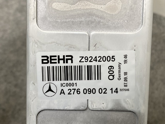 新品!SL W217/W231 純正 インタークーラー/チャージエアクーラー A 276 090 02 14 A2760900214 メルセデスベンツ(146987)