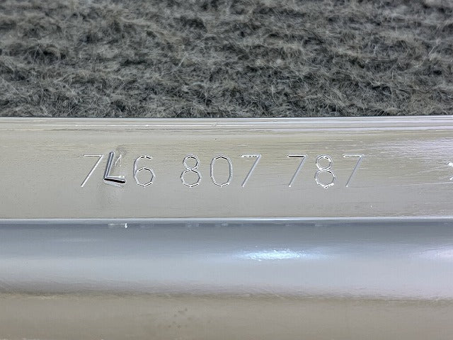 新品!トゥアレグ 7L系/2003-2010 純正 リア バンパー メッキモール 7L6 807 787 7L68077878Z8 メッキ フォルクスワーゲン(147111)