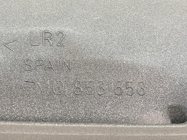 新品!ゴルフプラス 1K系 純正 フロント グリル/ラジエーターグリル 5M0.853.655 A 5M0853651AGRU サフ フォルクスワーゲン(147191)
