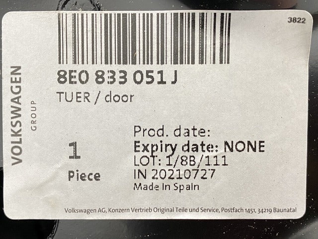 新品!A4(B6) 8E系 純正 左 リア ドア 8E0 833 051 J 8E0833051J 未塗装 アウディ(147207)