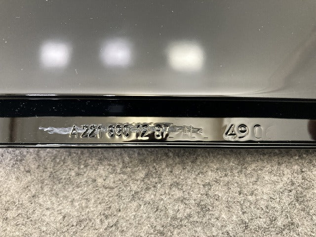 新品!Sクラス W221 純正 右 フロント ドア Bピラー A221 690 12 87 A2216901287 ブラック ソリッド メルセデスベンツ(147268)