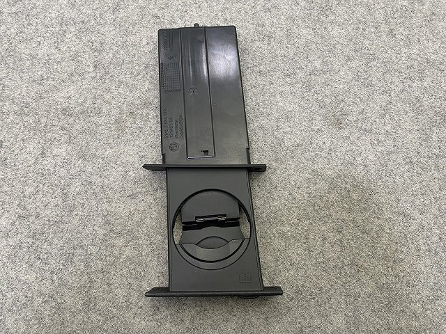 新品!5シリーズ E60/E61 純正 左 ドリンクホルダー/カップホルダー 5145 7 063 178- 51459125628 素地 BMW(147339)