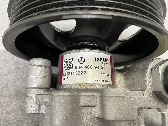 新品!CLSクラス AMG/W219/C219 純正 パワーステアリングポンプ/パワステポンプ/ハイドロポンプ 004 466 94 01 A0044669401(147389)