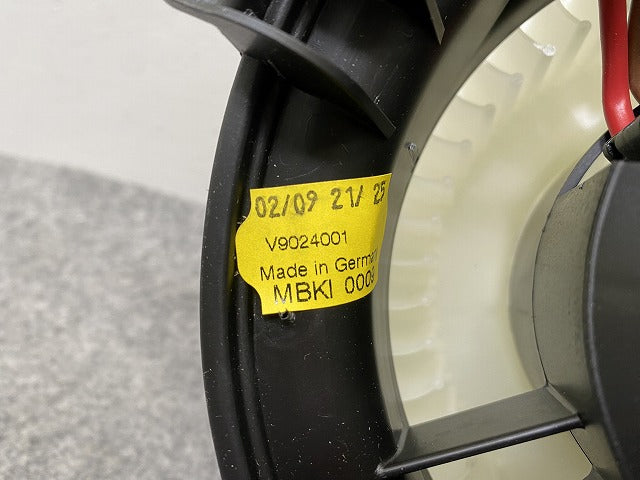 新品!7シリーズ E65/E66 純正 ブロアモーター/モーターファン 64116913401 BMW(147421)
