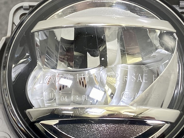 LA150S LA800S/M900A/ZN6/JF1/ZC6/MK53S MR52S 純正 右 フォグランプ LED 114-11092 ダイハツ/トヨタ/ホンダ/スバル/スズキ 汎用(147483)