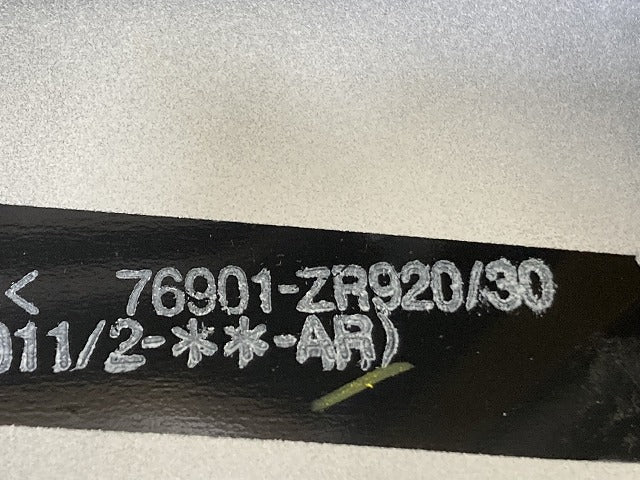 新品!ヴォクシー VOXY 90系/ZWR90W/ZWR95W/MZRA90W/MZRA95 純正 右 フロント フェンダー プロテクター MS344-28011 76901-ZR920/30(147632)