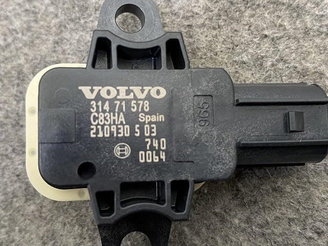 新品!XC60 純正 エアーバッグ センサー 314 71 578 V31476970 ボルボ(147805)