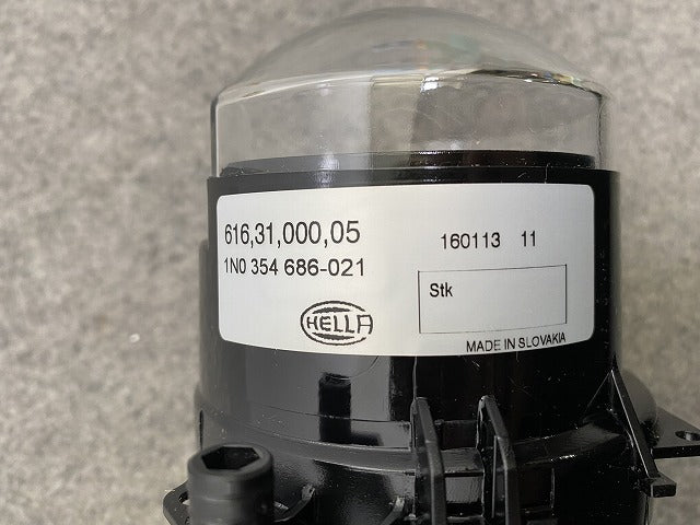 新品!7シリーズ E65/E66 純正 右 フォグランプ/フォグライト ハロゲン ZKW 110328 63176943416 BMW(147816)