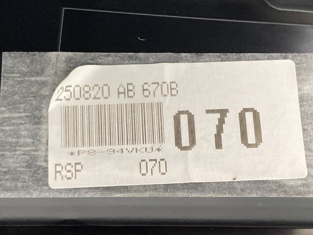 新車取り外し!ヴォクシー/ノア 90系/MZRA90W/MZRA95W/ZWR90W/ZWR95W 純正 リア ルーフスポイラー 76871-V1010 MSD42-28001-A0 070(147947)