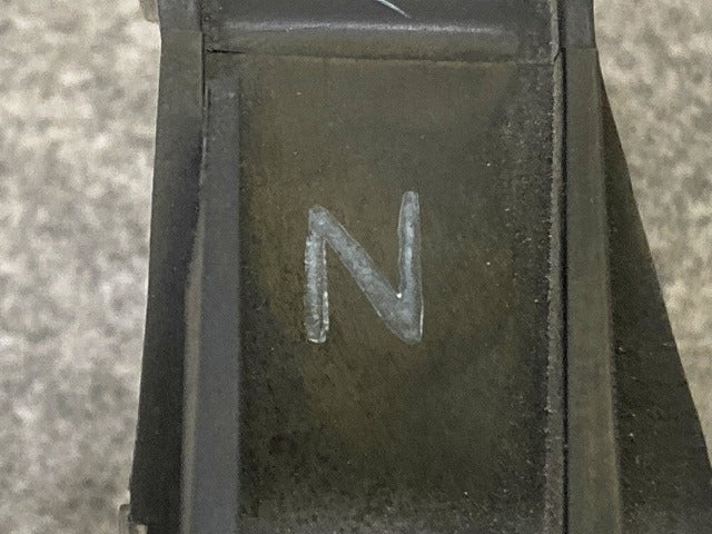 キューブ Z11/BNZ11/BZ11/YZ11 純正 前期 右 ヘッドライト/ランプ ハロゲン 刻印N ICHIKOH 1712 日産(148280)