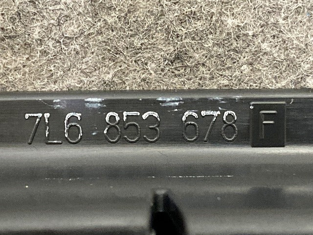 美品!トゥアレグ 7L系 純正 フロント バンパー グリル センター 7L6 853 678 7L6853678F9B9 未塗装 フォルクスワーゲン(148296)