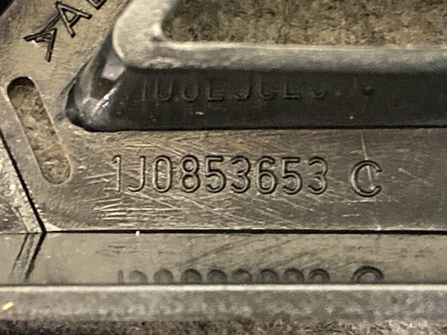 新品!ゴルフ4/GOLFⅣ 1J系 純正 フロント グリル/ラジエーターグリル 1J0853653 C 1J0853653CGRU サフ フォルクスワーゲン(148312)