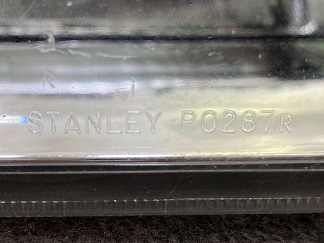 ボンゴフレンディ SGEW 純正 右 ヘッドライト/ランプ ハロゲン STANLEY P0287 マツダ(148320)