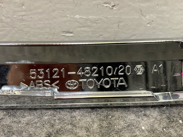 新車取り外し!ハリアー 80系/MXUA80/MXUA85/AXUH80/AXUH85/AXUP85 純正 フロント ガーニッシュ 53121-48210/20 53121-48220 メッキ(148431)