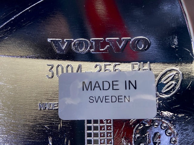 新品!S60/V70 RB/SB 純正 右 ドアミラー カバー 3004-256 30695232 メッキ ボルボ(148506)